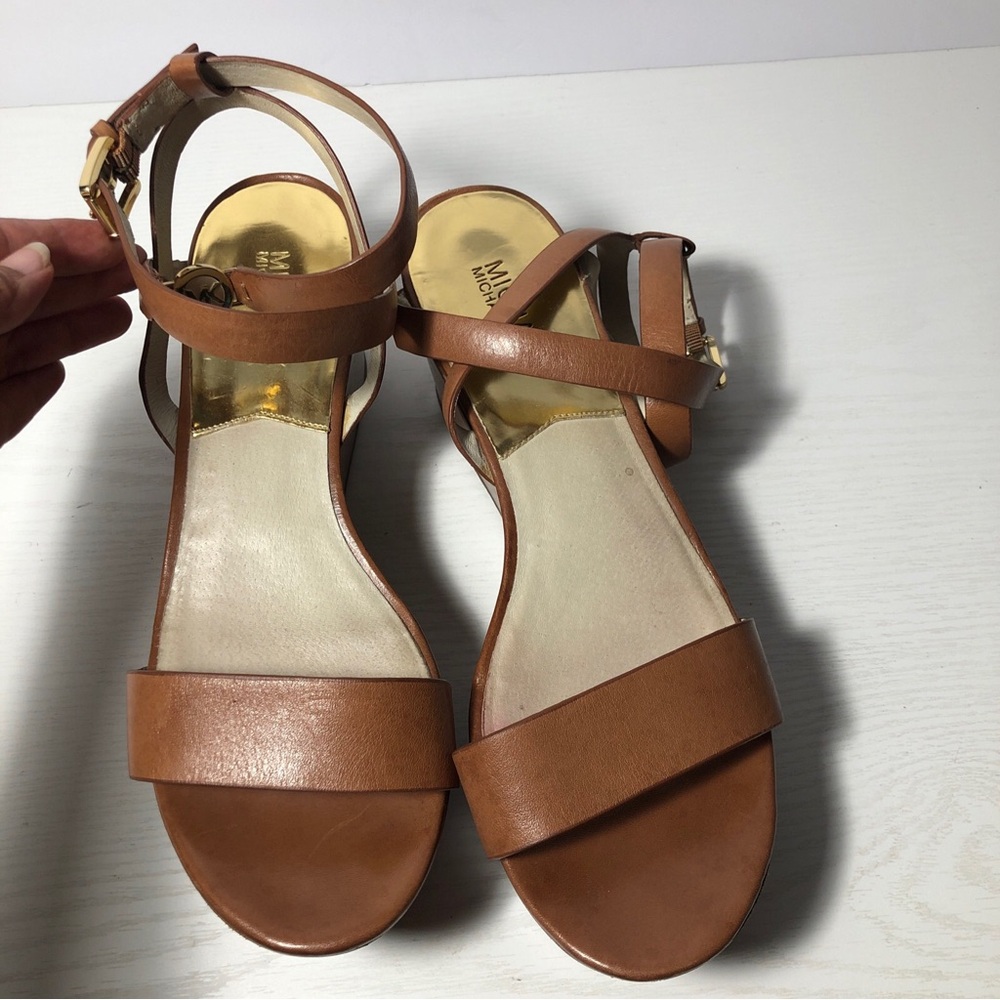 Michael Kors Jalita Charm Luggage Brown Wedge Sandal - SIZE 8.5